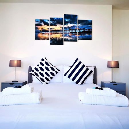 Apartmán Marina Living With Parking, Balcony, Quiet And Secure Hove Exteriér fotografie