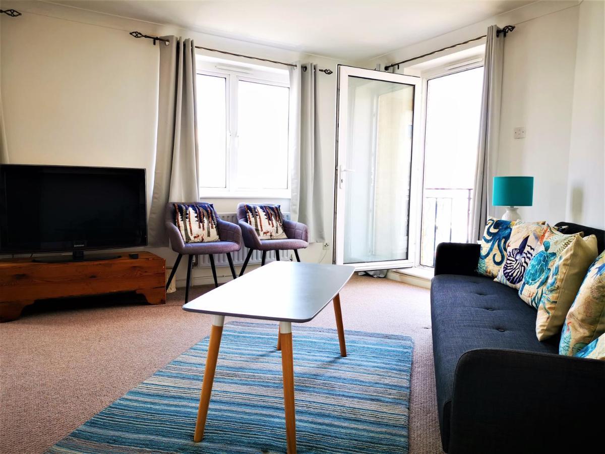 Apartmán Marina Living With Parking, Balcony, Quiet And Secure Hove Exteriér fotografie