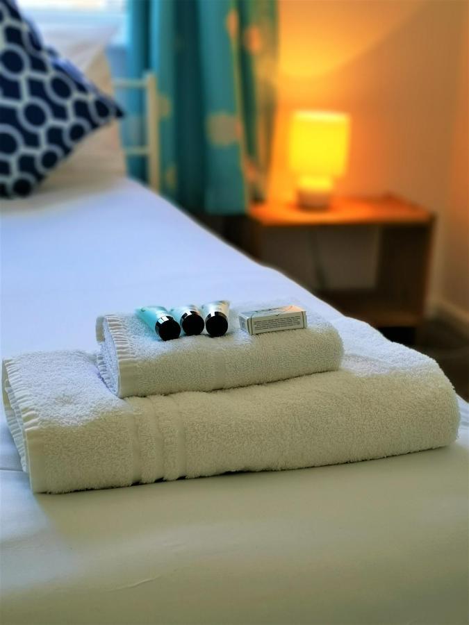 Apartmán Marina Living With Parking, Balcony, Quiet And Secure Hove Exteriér fotografie