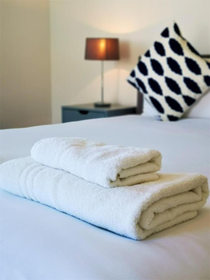 Apartmán Marina Living With Parking, Balcony, Quiet And Secure Hove Exteriér fotografie